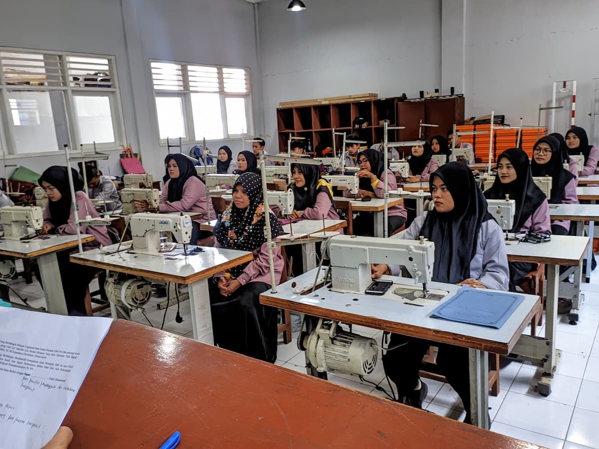 Pelatihan Menjahit